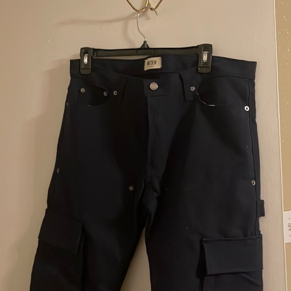 Mint crew size 32 navy blue cargo pants